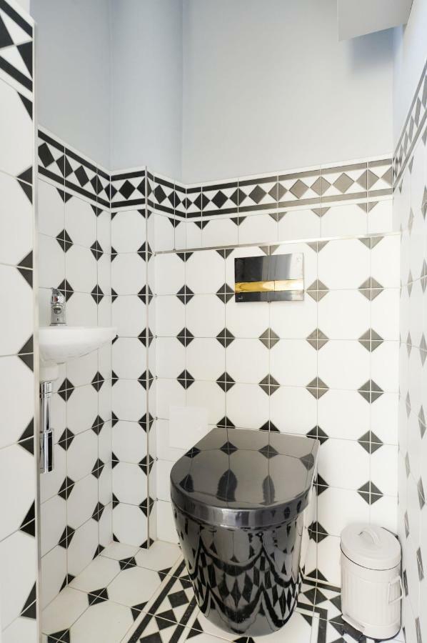 Glamour Frida Apartment Prága Kültér fotó